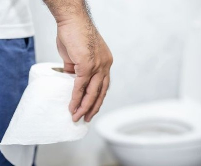 Trápí vás průjem? Zjistěte, co ho způsobuje – akutní vs. chronický